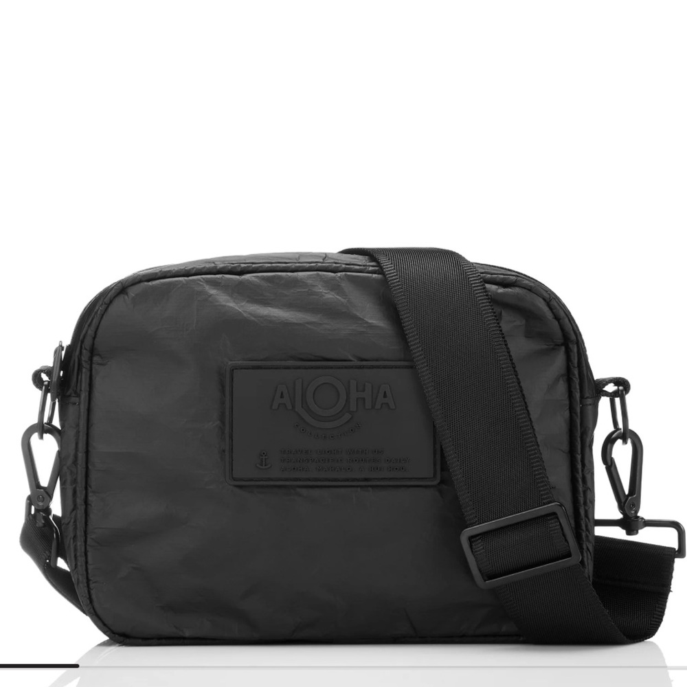 NWT Aloha Collection Le Tour in Monochrome Black